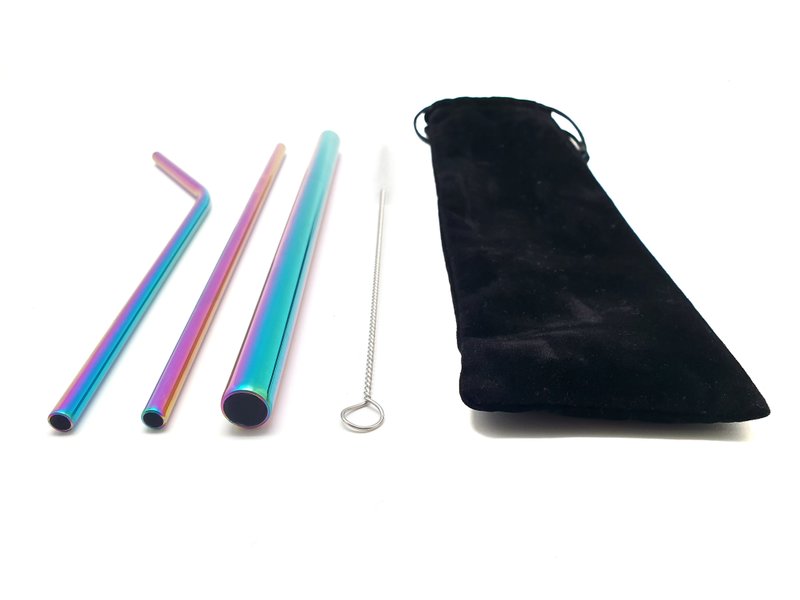Reusable 4-in-1 Metal Straw Set With Velvet Pouch